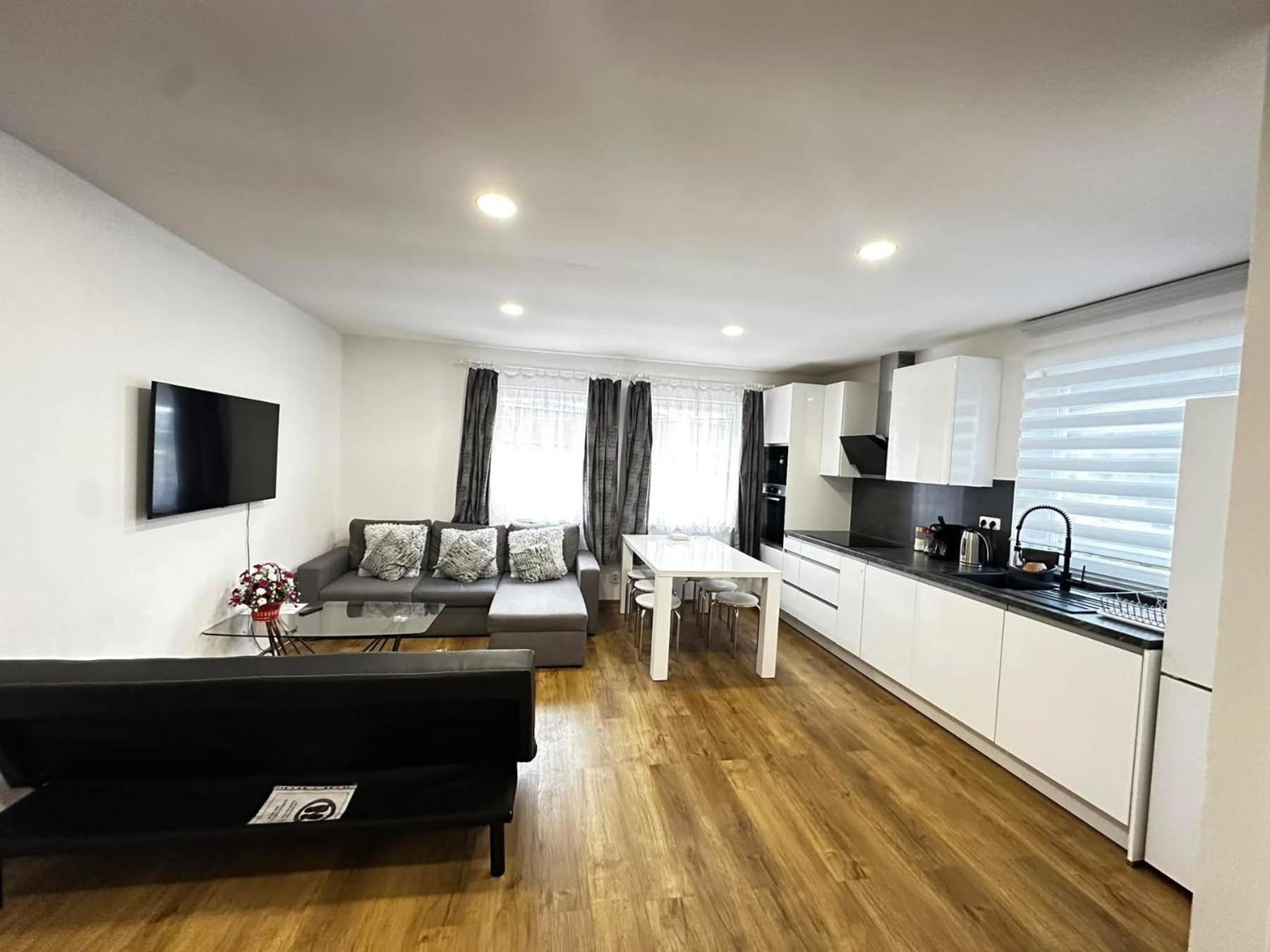 Cozy Sapa Stay Prague Ngoại thất bức ảnh